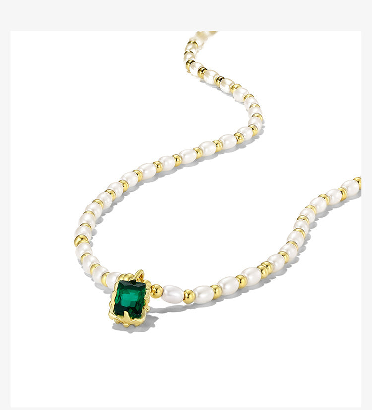 Light Luxury Minority Elegant Emerald Artificial Pearl Necklace For Women